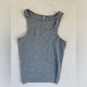 SKIMS Soft Lounge Cut Out Tank - small